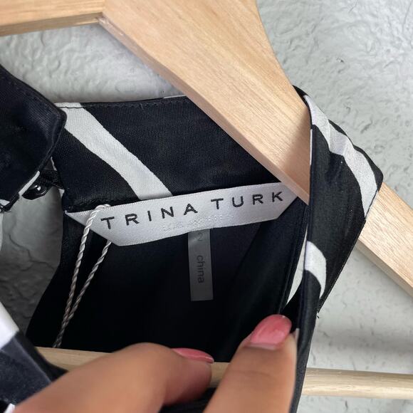 Trina Turk Charm Stripe Shift Dress Size 2 NWT $298 - Picture 3 of 6